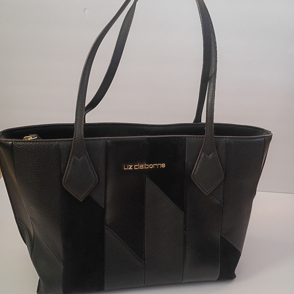 Liz Claiborne Handbags - Liz Claiborne Black Geometric Tote
